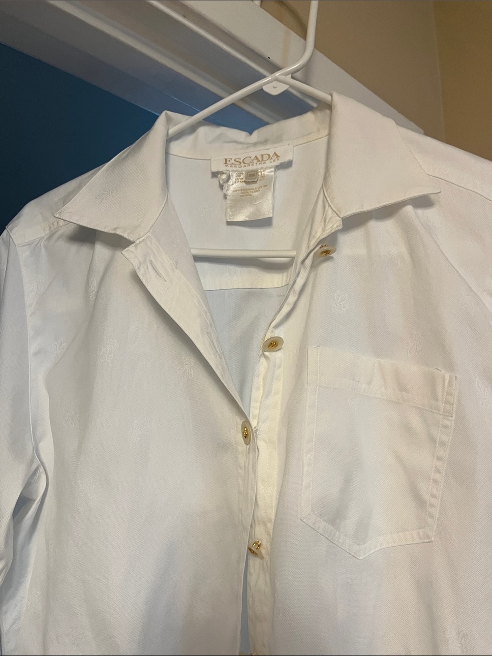 Escada White Long-Sleeve Dress Shirt, set of 2 whites, size 6 USA , cotton - Picture 4 of 17